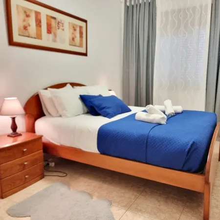 Happy House - Central Apartment