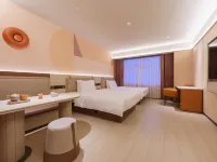 Orange Hotel (Harbin Central Avenue Pedestrian Street) - موقف سيارات