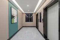 Baiyue·Skyline Hotel - 2-Star
