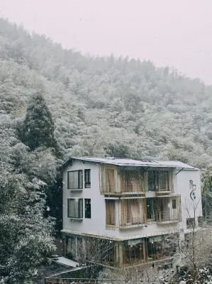 Lishang · Moli MOLEE Luxury Private Hot Spring Homestay (Moganshan Yucun Branch) - 온천
