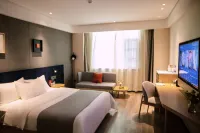 LanOuShangPin Hotel (Ji'an County Lixun Deyi International)