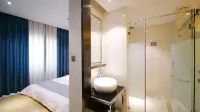 Dandong Jiangbin International Hotel (Yalu River Broken Bridge Scenic Spot Railway Station Branch)
