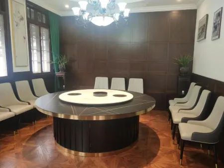 Wuzhong District Yuanzhiqing Xinyouyuan Homestay Отели рядом с достопримечательностью «Wansheng Rice Merchants»