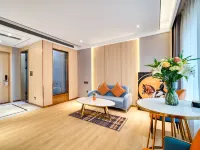 Toumi Light Luxury Hotel Hotels in Dongying