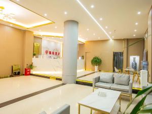 Fulin Business Hotel (Shanghai Gao Binjiang Park)