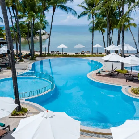 Outrigger Koh Samui Beach Resort Отели рядом с достопримечательностью «Тхонг-Такиан»