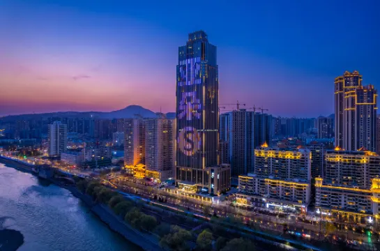 蘭州會展中心高空河景亞朵S酒店