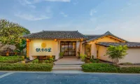 Huizhou autumn long valley home stay