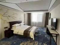 Qian Stream Grand Hotel Hotels in Yicheng