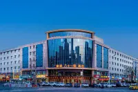 โรงแรมรอยัล นัมเบอร์แปดสิบเอ็ด โรงแรมใน