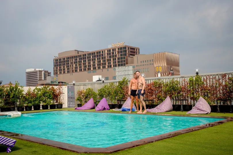 Embryo Hotel