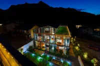 Yuelanshan Guanyun Mountain Resort Hotels near Zhangjiajie National Forest Park
