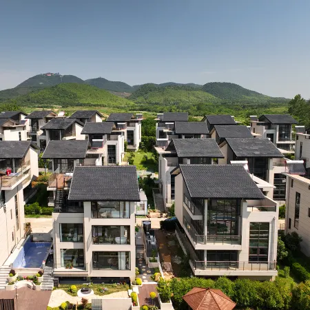 Wuju Wushu Homestay (Jintan Oriental Salt Lake City Branch)