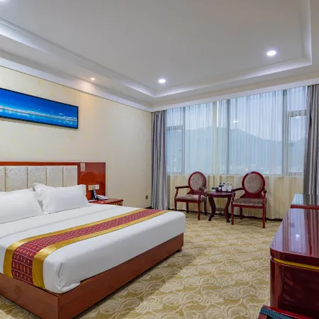 Hongchang Hote (lXingshan High speed Railway Station  Store))