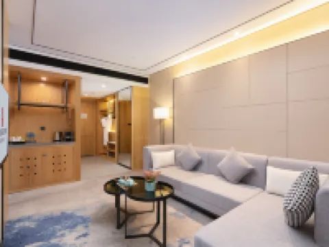 麗呈朗譽酒店（肇慶火車站七星巖景區店） 肇慶酒店