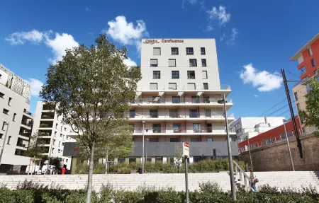 Appart'hôtel Odalys City - Lyon Centre Confluence