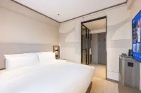 HanTing Hotel (Lanzhou Dongfanghong Plaza Subway Station) - 2-Star