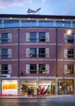 Roomzzz Leeds City Hotels near Harvey Nichols