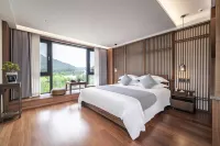 DI HU YUE SHE light luxury hotel - balcone
