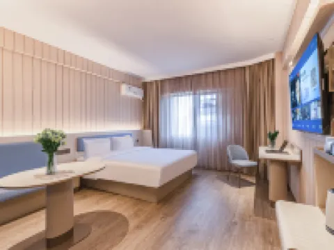 HanTing Hotel (Kunming North Bus Station Metro Station) Hotels near Jindian Scenic Area