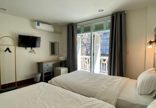 포가튼 호스텔 실롬