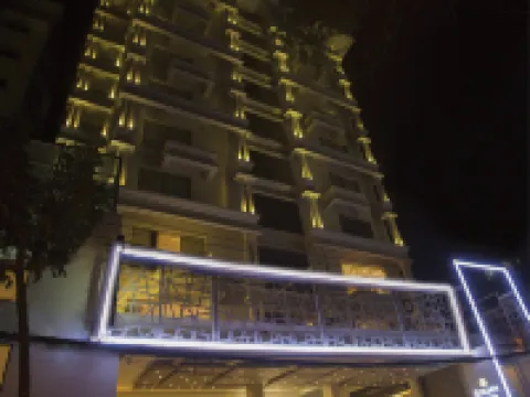Golden Tulip The Grandmark-Dhaka BRAC大学周辺のホテル