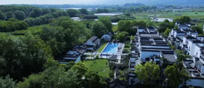 Creek Villa