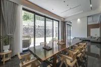 Yincaolu Qimengli Qixi Homestay (Yalu Drifting Branch) Hotel a Tonglu