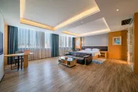 Melton Hotel Hotels in Nanning