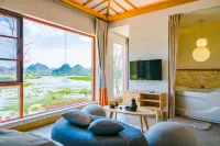 Puzheheiguyue Lake View Resort Hotels in Qiubei