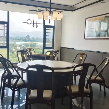 Hotel Restaurant