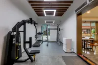 Yinmo Hotel (Zigong Ziliujing Old Street Light Park)