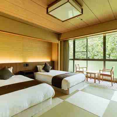 亀の井ホテル 有馬 Rooms