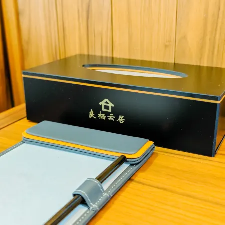 Mengla Liangqi Yunshe Business Hotel