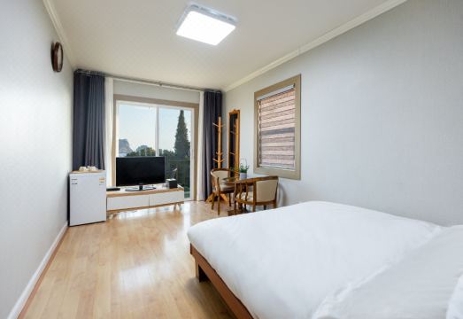 유러하우스 바다 풍경