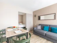 Appart'City Classic Limoges Hotels near Jardins de l'Eveche