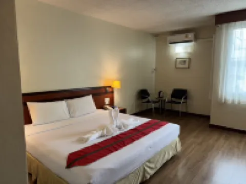 Hatyai Golden Crown Hotel Hotel di Hat Yai