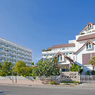 Hill Fresco Hotel Отели рядом с достопримечательностью «Парк Паттайя»