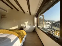 Huangshan Jixian Rusuoyuan Homestay (Hongcun Branch) Hotels in Yi County