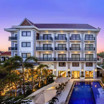 Ratana Angkor Hotel Отели рядом с достопримечательностью «Пном Бакхенг»