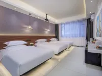 Yangshuo Lanyin Linshu (West Street Branch) Hotel in zona Collina della Luna