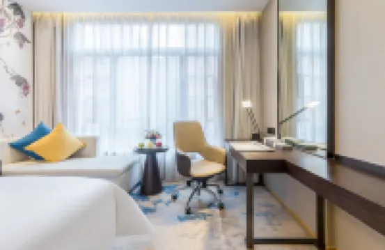 Minyoun Lia! by Minyoun Hotel (Neijiang High-speed Railway North Station Normal College)