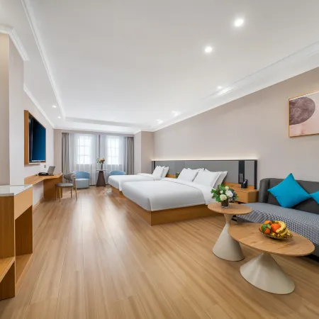 Lanwan Holiday Hotel