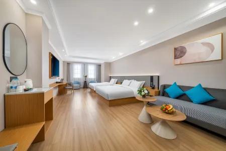 Lanwan Holiday Hotel Отели в г. Пичжоу