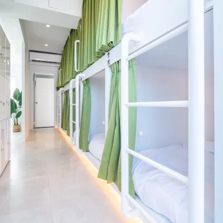 W3 HOSTEL- Self-Service Check-In Hotel