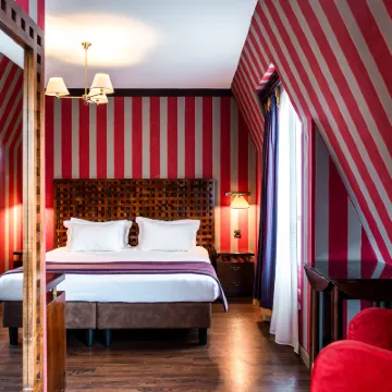 Villa Panthéon Hotels near Notre-Dame Cathedral of Paris