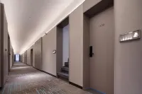 Gaman Hotel (Yongzhou Lengshuitan Wanda Plaza) - parking