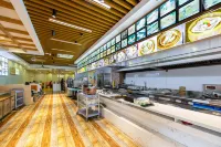 Jiajie Boutique Hotel (Haikou Qilou Old Street Sun Moon Plaza Duty Free Shop)
