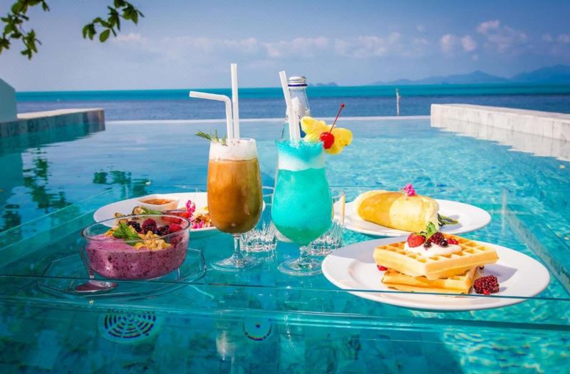 White Whale Beachfront Pool Villa