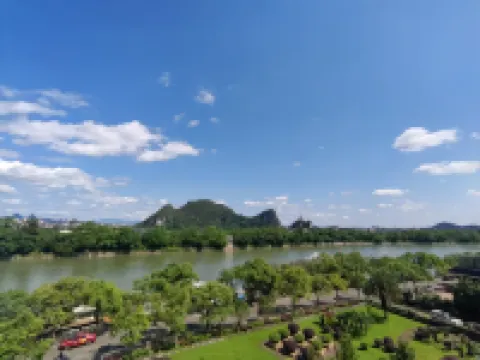 Jiangpan Bieyuan (Guilin Liangjiang Sihu Lijiang Branch)